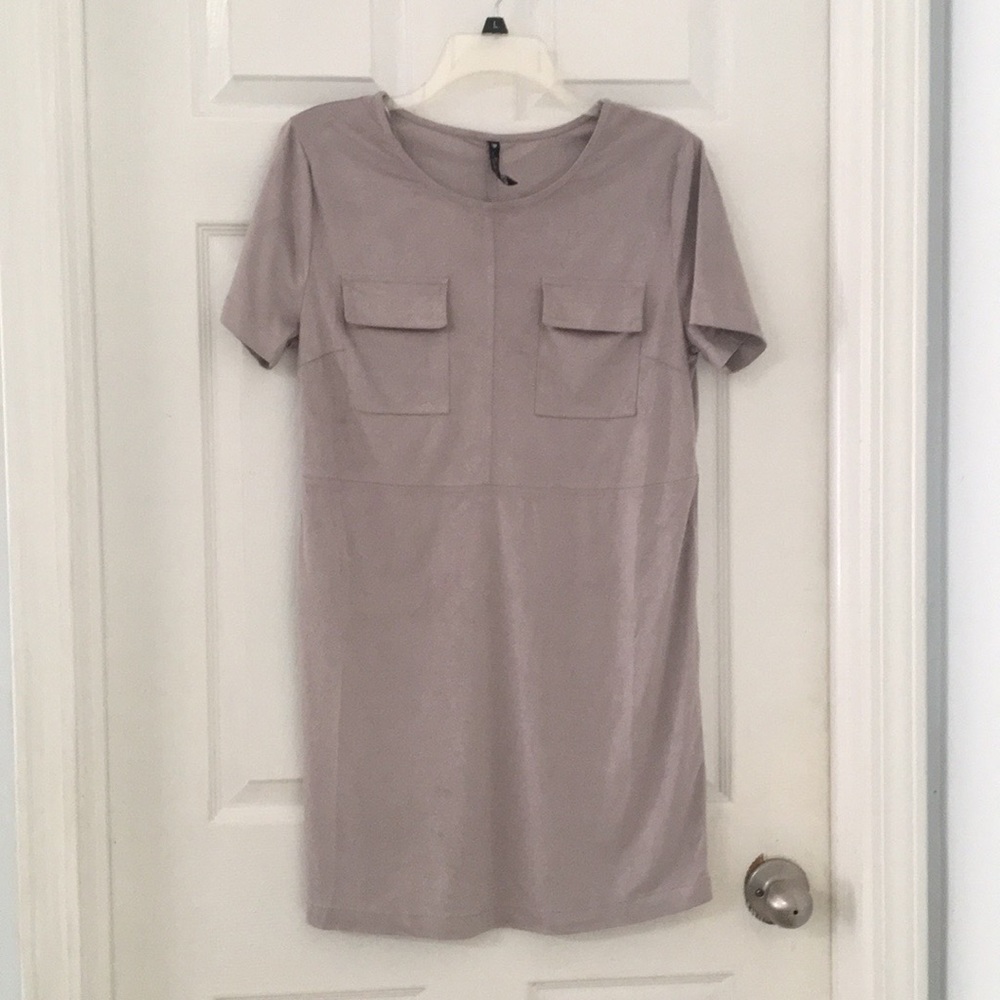 👗#9 Faux suede shift dress w/ pockets.